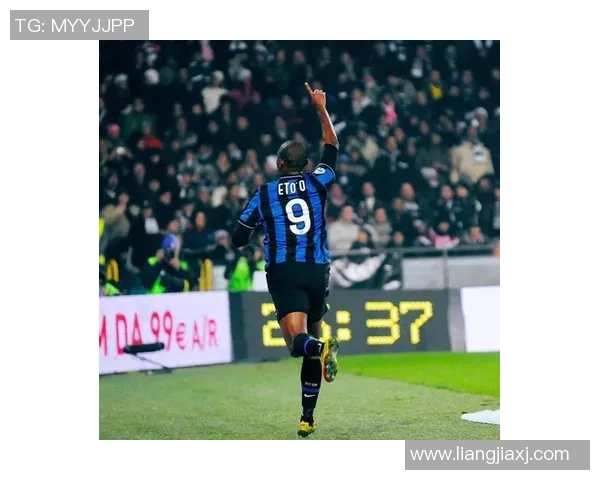 足球球星巅峰之年：他们如何在单季表现中创造历史与传奇