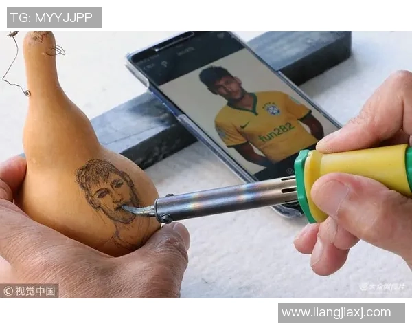 足球球星化妆全过程揭秘 打造赛场外完美形象的幕后秘密